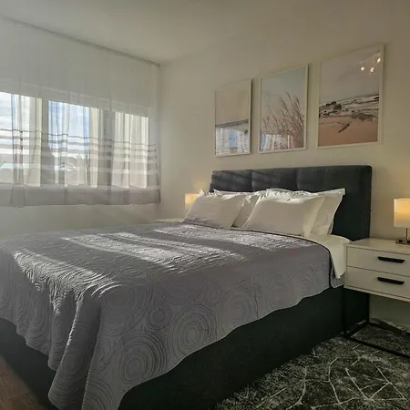 Апартаменти Mari