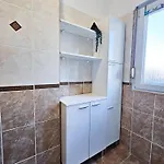 Mari Apartment