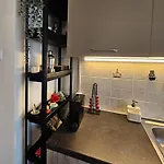 Mari Apartment
